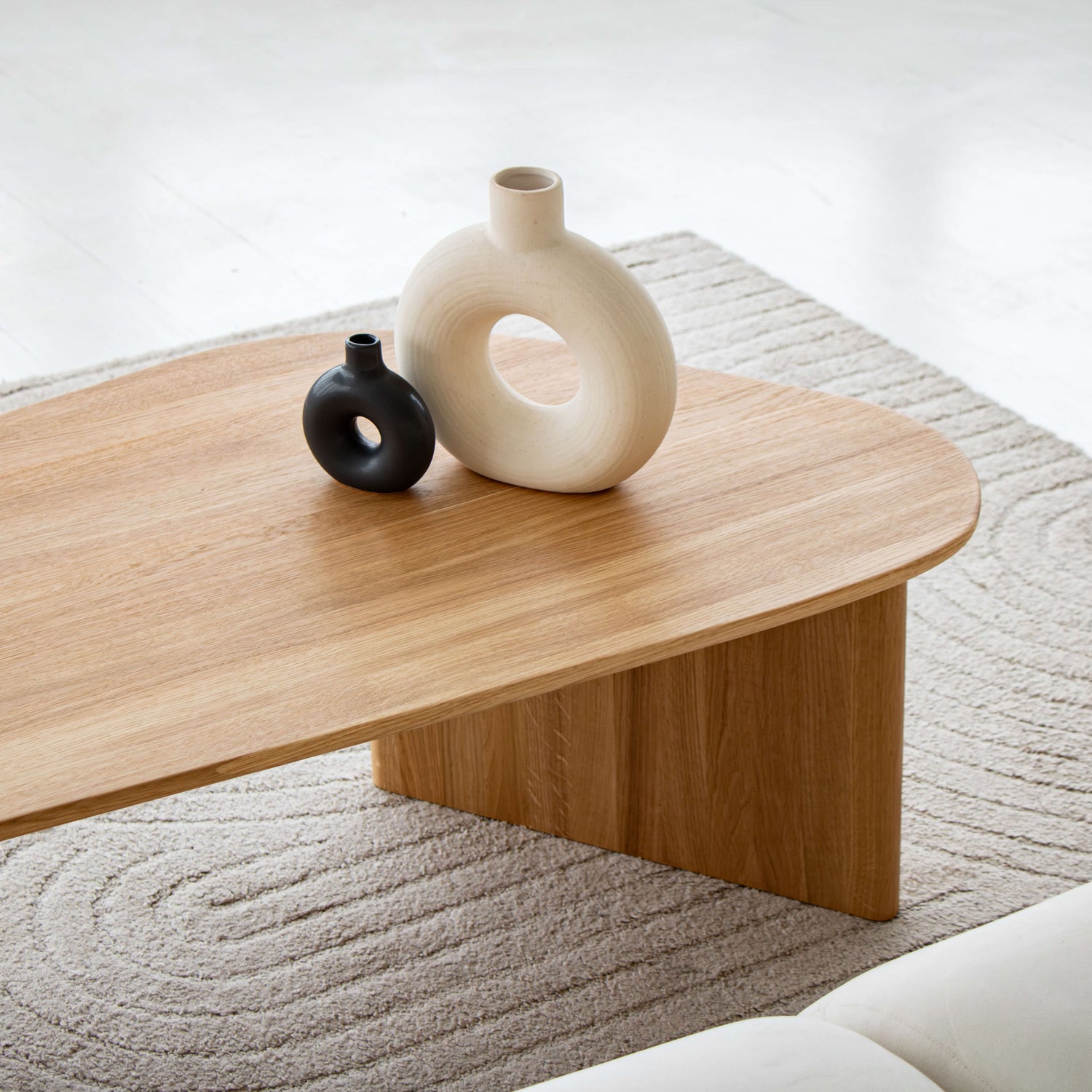 From Mess to Masterpiece: Easy Tips to Style Your Coffee Table with Intention