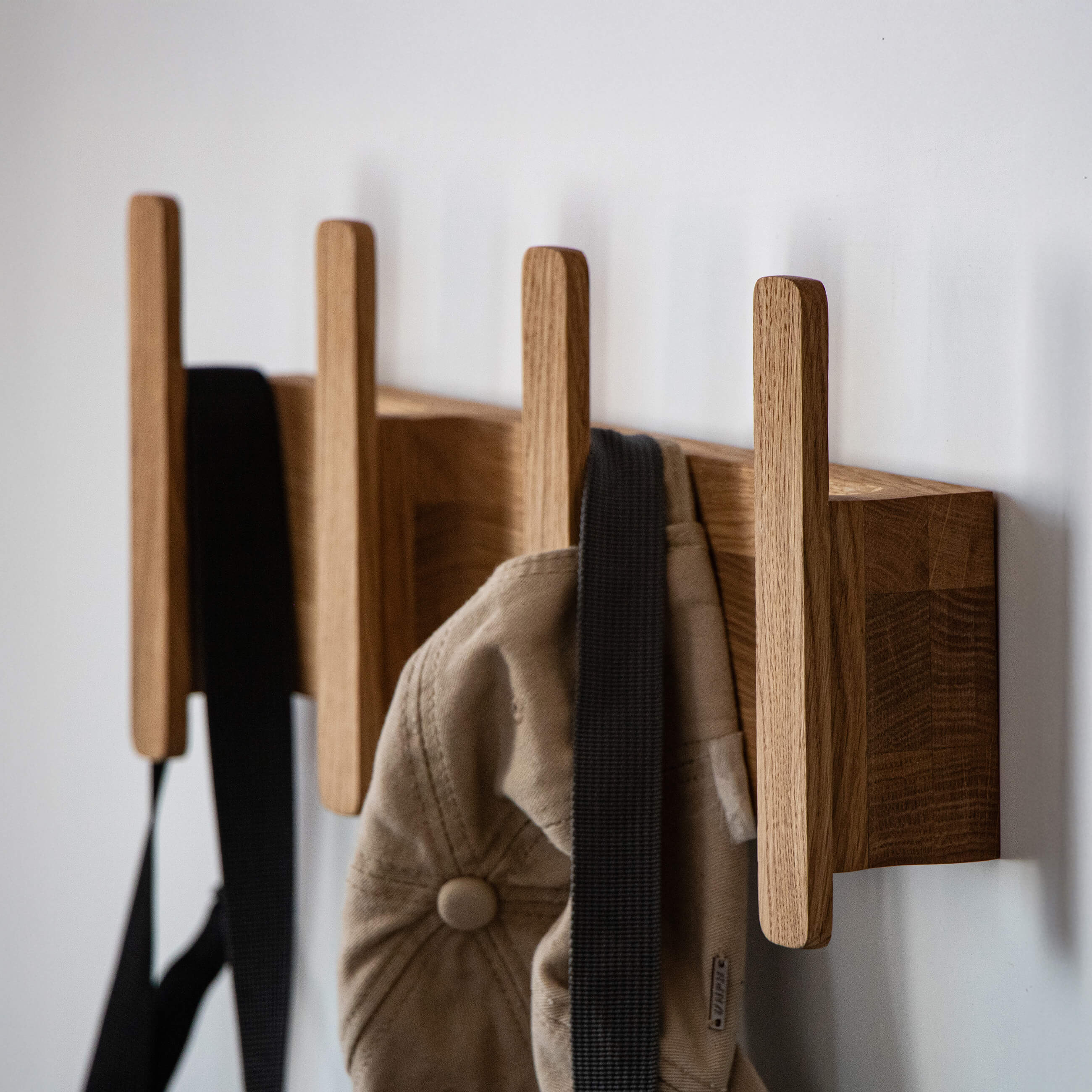 THE VERA - wall hanger