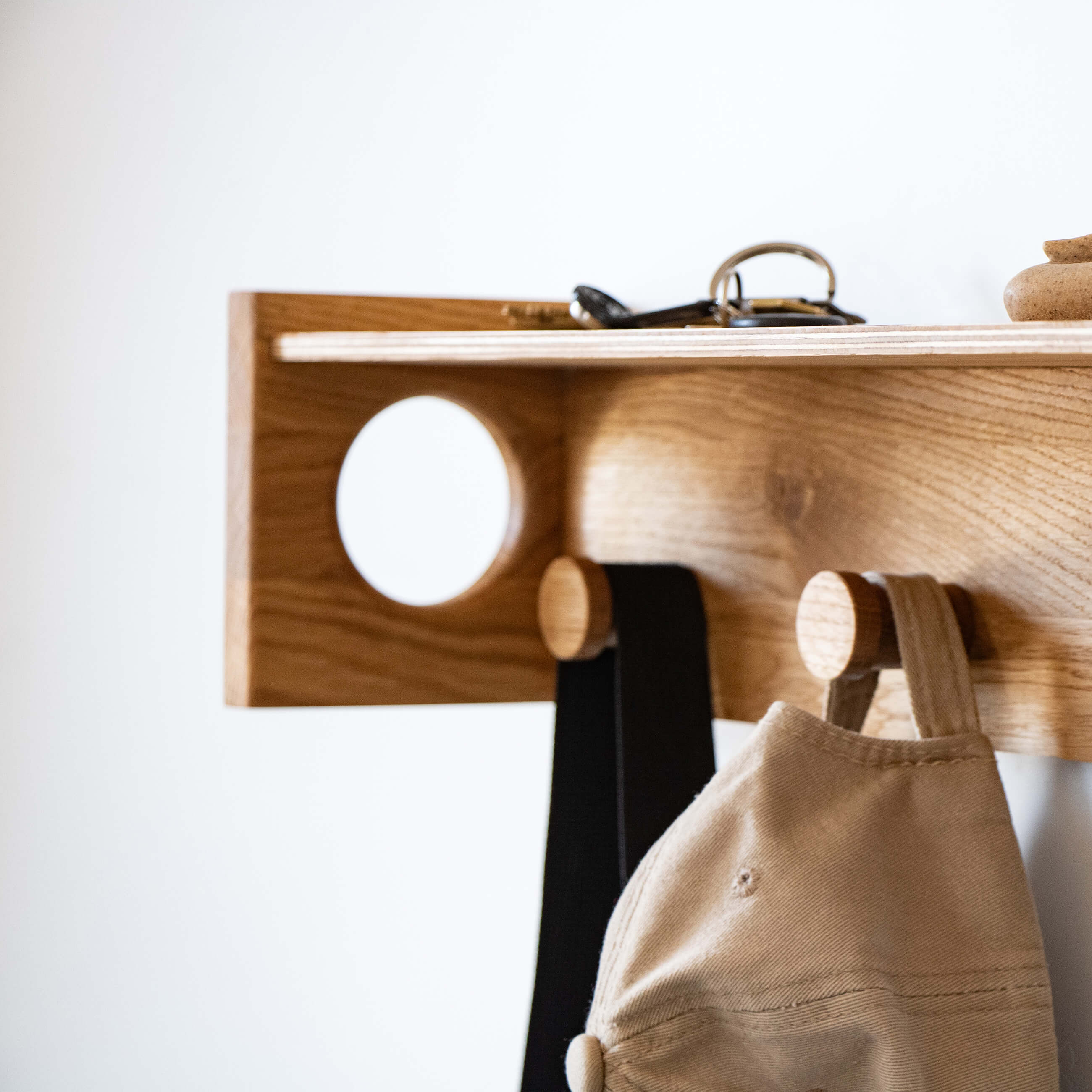 THE POLLY - wall hanger