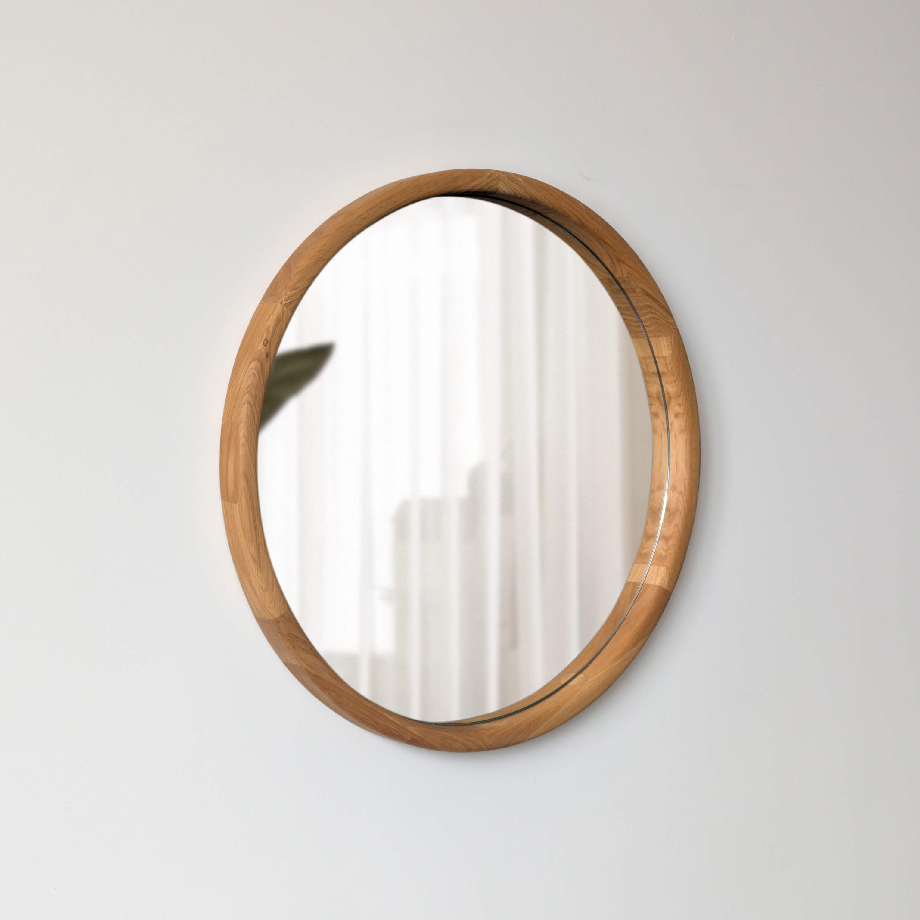 THE KOLO - mirror